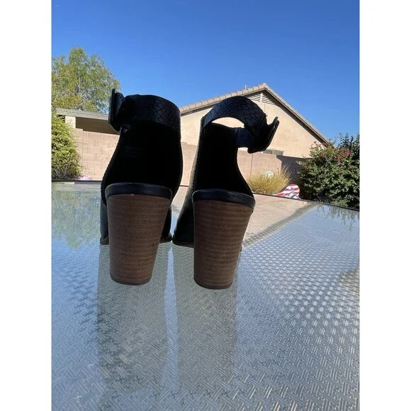 Ugg Audrey Exotic Dressy Black Leather Ankle Strap Heeled Sandals Size 7 - Picture 7 of 10